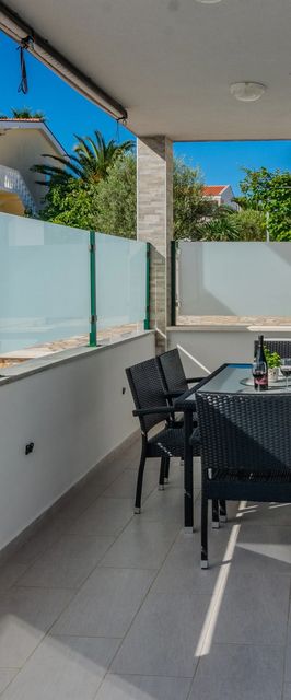 Apartmanok Parkolóhellyel Vir - Kozjak, Vir - 23400 Vir - Kozjak