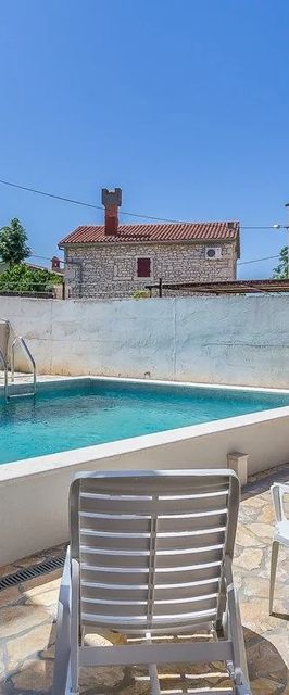 Mala Hiža Svetvincenat