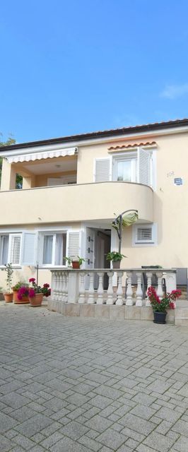 Apartments Julia Čižići II