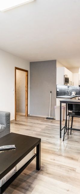 Apartments Kolin & Penzion Navara