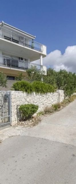 Apartments Mil Sevid