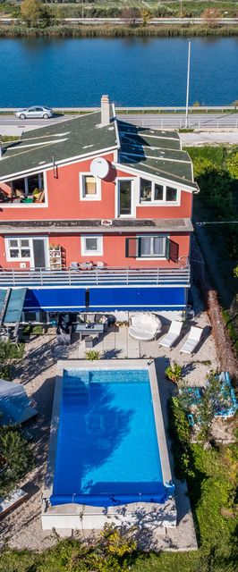 Apartments Holiday home Book Opuzen