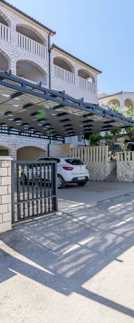 Apartments Marina Razanj