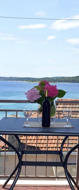 Apartments Zdravko Orebic II