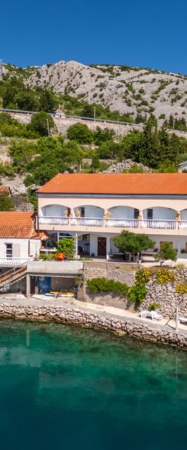 Apartments Taša Lukovo Sugarje