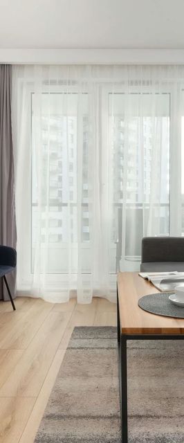 Obrońców Wybrzeża 3D | Jasny Apartament | Parking Gdańsk