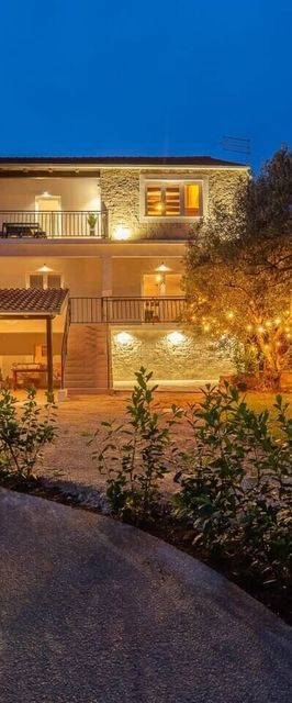 House Srića Sv. Filip i Jakov