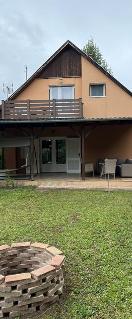 Izabella Vendégház Balatonszárszó