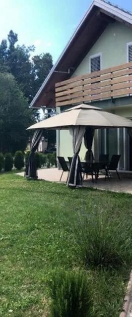 Nyaralóház Parkolóhellyel Fuzine, Gorski Kotar - 20330 Fužine