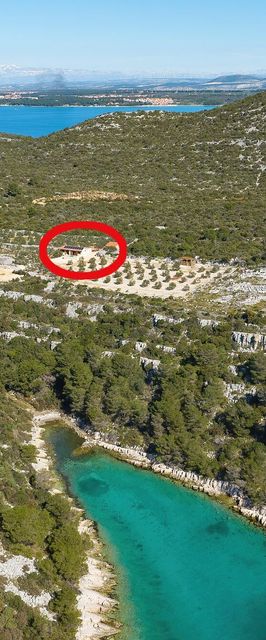 Halászkunyhó Nyaraláshoz A Tenger Mellett Öböl Triluke, Pasman - 20973 Triluke