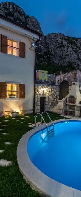 Ház Családok Részére Medencével Grizane, Crikvenica - 21021 Grižane