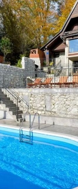 Ház Családok Részére Medencével Karlovac - 22089