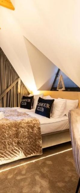 Skyline Villa with terrace jacuzzi and sauna A