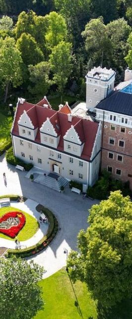 Zamek Topacz Resort & Art SPA Kobierzyce
