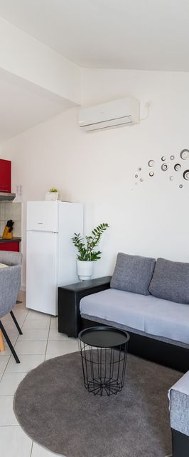 Apartmanok Parkolóhellyel Nin, Zadar - 23493 Nin