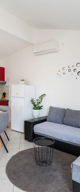 Apartmanok Parkolóhellyel Nin, Zadar - 23493 Nin