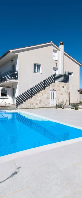 Apartmanok Családok Részére Medencével Drage Biograd - 23790