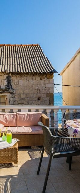 Apartments Villa Mirakul Kastel Novi