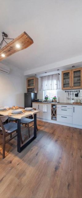 Michałówka domek w górach przy lesie -Energylandia 