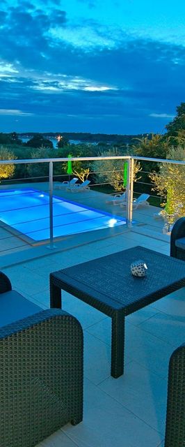 Apartment Residence Livija 3 s bazenom Mali Maj