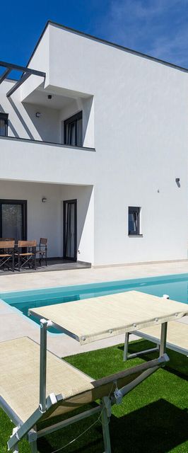 Vendégház Valbandon - CIF033