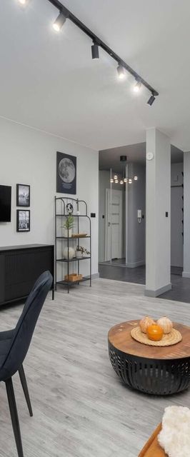 Malborska 16E | Jasny Apartament | Parking Warszawa