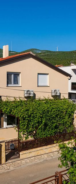 Apartman Gornji Karin - CDA618