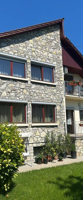 Meggyes Apartman Balatonalmádi