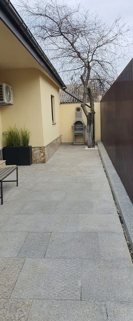 Casa cu Flori Pantelimon