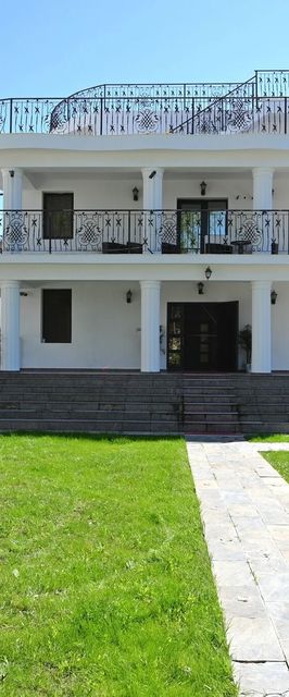 Mida Summer Villa Mamaia