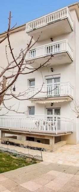 Apartments Knez Podstrana