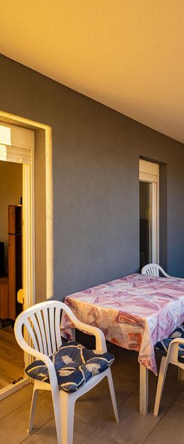 Apartman Gornji Karin - CDI797