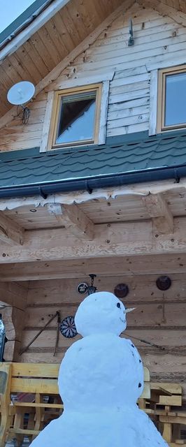 Štýlový Zrub Martina A, B s pieckou,  kúpacou kaďou a Detským Ihriskom!