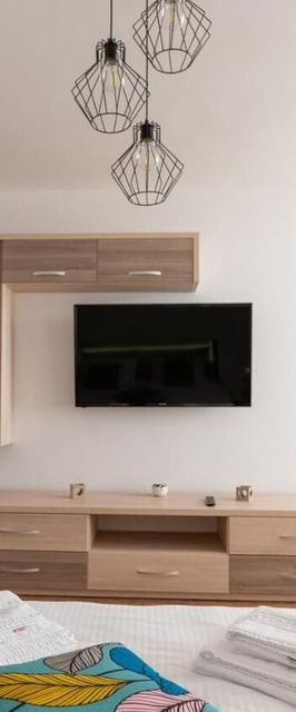 Apartament Ten House Pitești