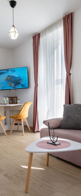  Lovely New Balcony Apartment Cismigiu Park București