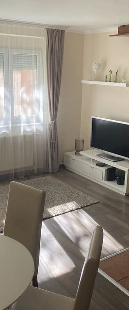 Vio Art Apartman Székesfehérvár