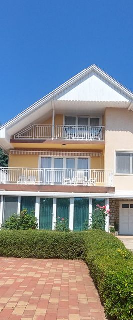 Fenyőrigó Apartman Balatonalmádi