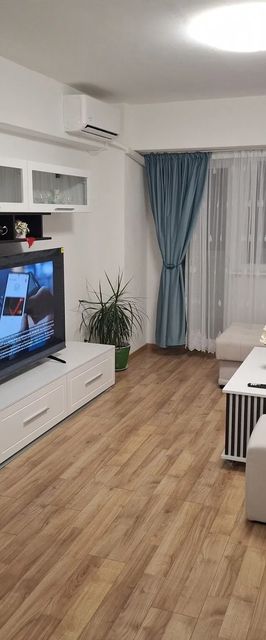 Apartament lângă Piața Victoriei și Gara de Nord București