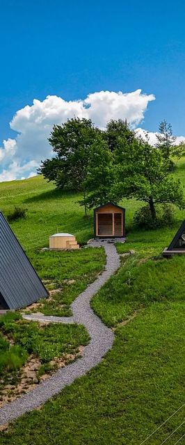 Holiday Cabins Hosasău