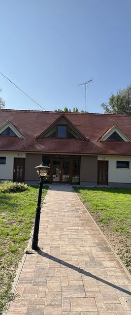 Sziget Apartmanház Baja