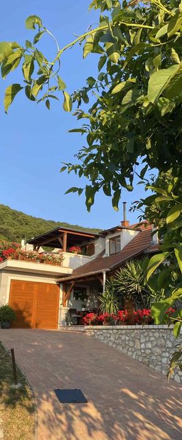 Sárkányhegyi Apartman Balatonederics