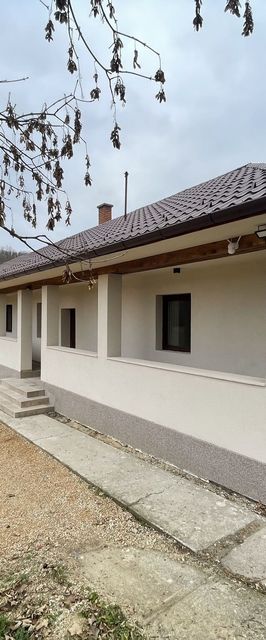 Csenkő Vendégház Zsujta