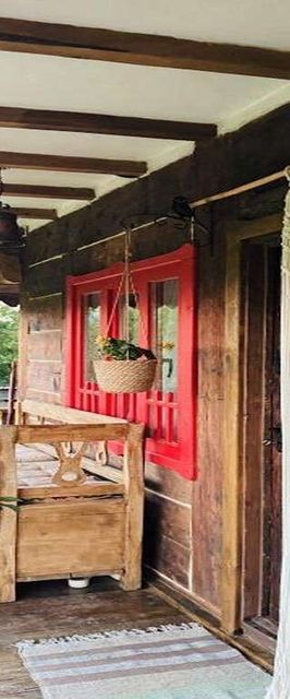 Inside, The Village- The Brick Loft Tunari