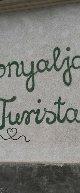 Bakonyalja Turistaház Homokbödöge