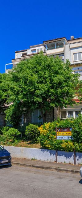 Apartment Beachfront Selce