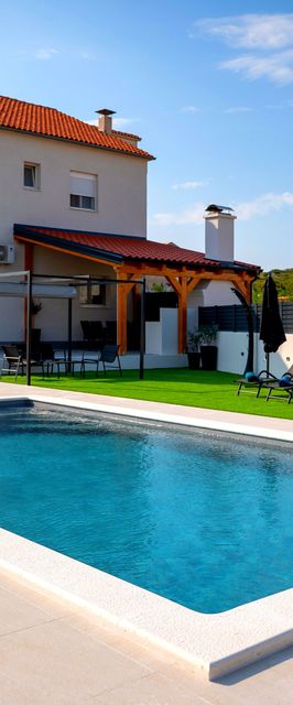 House Villa LuNi Brodarica