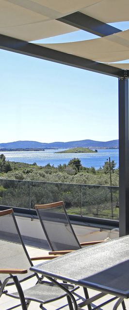 Apartment Tin Sv. Petar