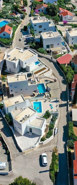 House Mirrors Razanj