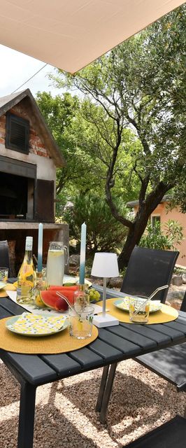 House Velebit by the sea Stinica