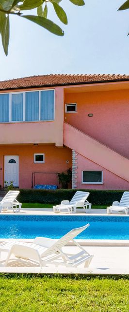 Apartments Jere Pula